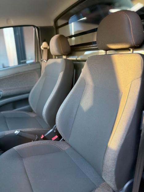 VOLKSWAGEN Saveiro 1.6 16V FLEX MSI TRENDLINE CABINE SIMPLES, Foto 12