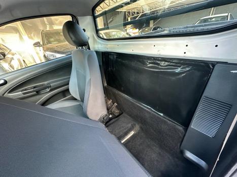 VOLKSWAGEN Saveiro 1.6 G7 CABINE SIMPLES ROBUST FLEX, Foto 10