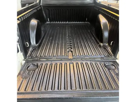 VOLKSWAGEN Saveiro , Foto 13