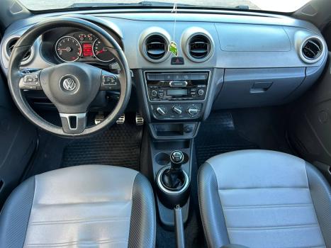 VOLKSWAGEN Saveiro , Foto 9