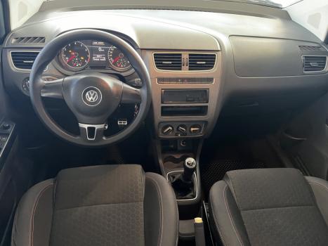 VOLKSWAGEN Space Cross 1.6 4P FLEX, Foto 6 VOLKSWAGEN Space Cross 1.6 4P FLEX, Foto 6