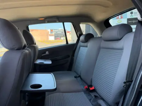VOLKSWAGEN Space Fox 1.6 4P FLEX COMFORTLINE, Foto 17
