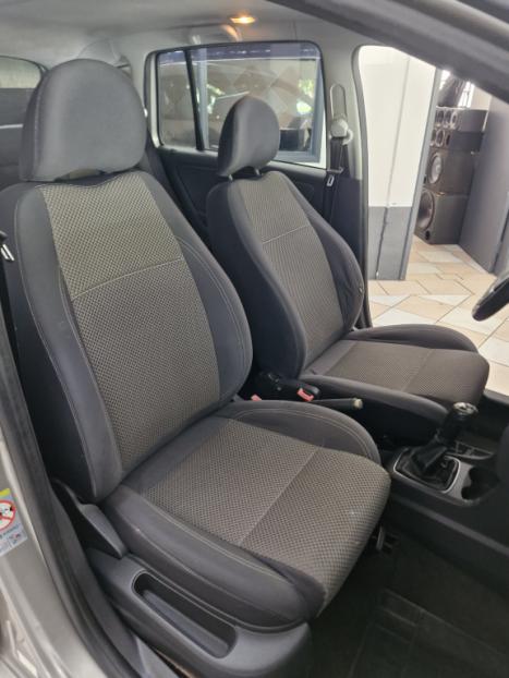 VOLKSWAGEN Space Fox 1.6 4P FLEX SPORTLINE, Foto 14