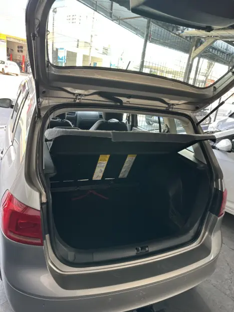 VOLKSWAGEN Space Fox 1.6 4P FLEX SPORTLINE, Foto 10