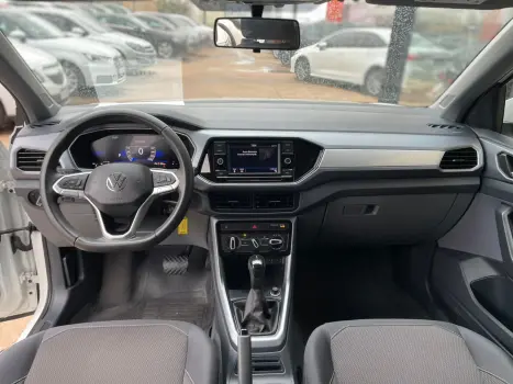 VOLKSWAGEN T-Cross 1.0 4P 200 TSI FLEX AUTOM�TICO, Foto 16