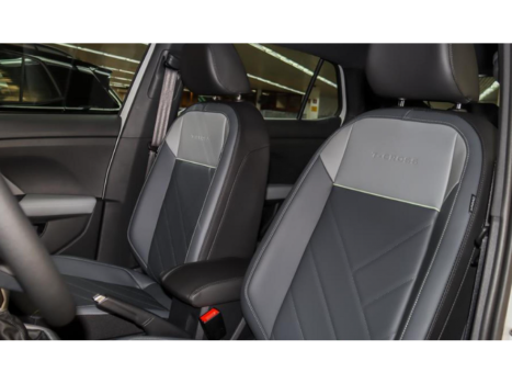 VOLKSWAGEN T-Cross 1.0 4P 200 TSI FLEX COMFORTLINE AUTOMÁTICO, Foto 3 VOLKSWAGEN T-Cross 1.0 4P 200 TSI FLEX COMFORTLINE AUTOMÁTICO, Foto 3