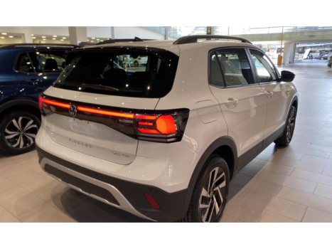 VOLKSWAGEN T-Cross 1.0 4P 200 TSI FLEX COMFORTLINE AUTOMÁTICO, Foto 4 VOLKSWAGEN T-Cross 1.0 4P 200 TSI FLEX COMFORTLINE AUTOMÁTICO, Foto 4