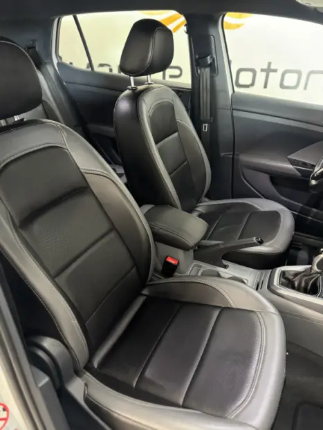 VOLKSWAGEN T-Cross 1.0 4P 200 TSI FLEX COMFORTLINE AUTOMÁTICO, Foto 14 VOLKSWAGEN T-Cross 1.0 4P 200 TSI FLEX COMFORTLINE AUTOMÁTICO, Foto 14