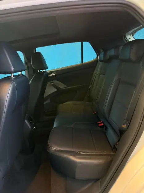 VOLKSWAGEN T-Cross 1.4 4P 250 TSI FLEX HIGHLINE AUTOMTICO, Foto 4