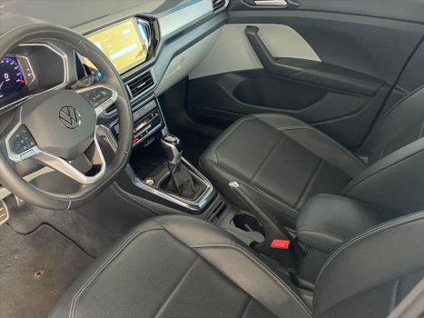 VOLKSWAGEN T-Cross 1.4 4P 250 TSI FLEX HIGHLINE AUTOM�TICO, Foto 10