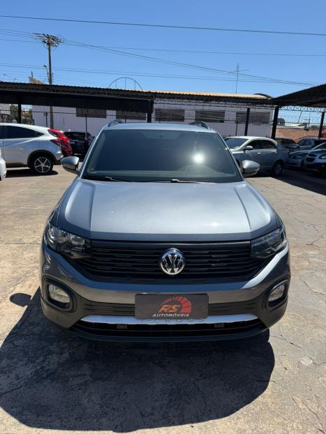 VOLKSWAGEN T-Cross 1.0 4P 200 TSI FLEX, Foto 2 VOLKSWAGEN T-Cross 1.0 4P 200 TSI FLEX, Foto 2