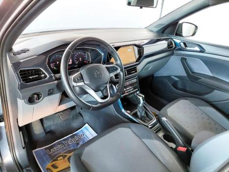 VOLKSWAGEN T-Cross 1.0 4P 200 TSI FLEX COMFORTLINE AUTOMÁTICO, Foto 4 VOLKSWAGEN T-Cross 1.0 4P 200 TSI FLEX COMFORTLINE AUTOMÁTICO, Foto 4