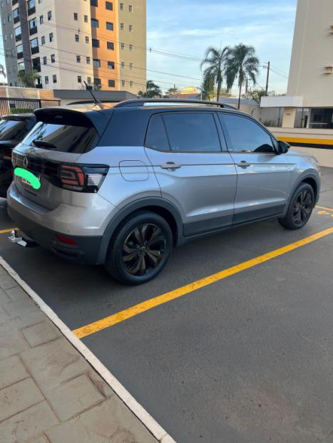 VOLKSWAGEN T-Cross 1.0 4P 200 TSI FLEX SENSE AUTOMÁTICO, Foto 2 VOLKSWAGEN T-Cross 1.0 4P 200 TSI FLEX SENSE AUTOMÁTICO, Foto 2