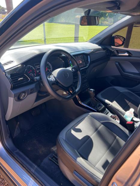 VOLKSWAGEN T-Cross 1.0 4P 200 TSI FLEX SENSE AUTOMÁTICO, Foto 3 VOLKSWAGEN T-Cross 1.0 4P 200 TSI FLEX SENSE AUTOMÁTICO, Foto 3