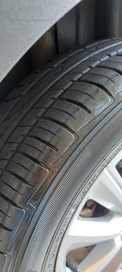 VOLKSWAGEN T-Cross 1.0 4P 200 TSI FLEX COMFORTLINE AUTOMTICO, Foto 2