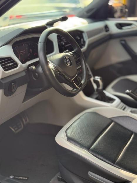 VOLKSWAGEN T-Cross 1.4 4P 250 TSI FLEX HIGHLINE AUTOMTICO, Foto 10