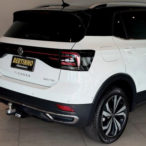 VOLKSWAGEN T-Cross 1.4 4P 250 TSI FLEX HIGHLINE AUTOM�TICO, Foto 12