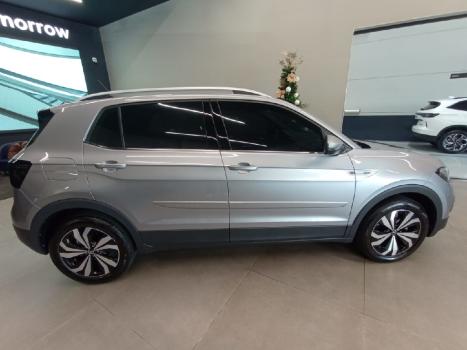 VOLKSWAGEN T-Cross 1.4 4P 250 TSI FLEX HIGHLINE AUTOM�TICO, Foto 4