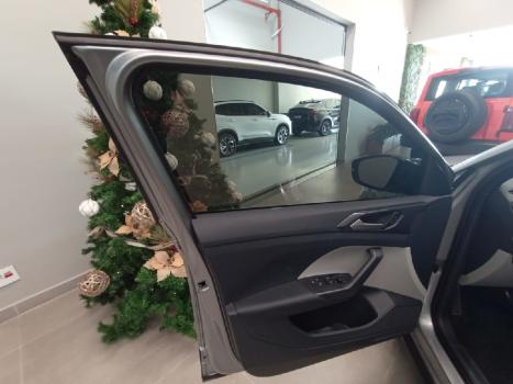 VOLKSWAGEN T-Cross 1.4 4P 250 TSI FLEX HIGHLINE AUTOM�TICO, Foto 12