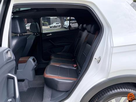 VOLKSWAGEN T-Cross 1.0 4P 200 TSI FLEX COMFORTLINE AUTOM�TICO, Foto 17