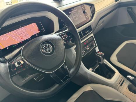 VOLKSWAGEN T-Cross 1.4 4P 250 TSI FLEX HIGHLINE AUTOM�TICO, Foto 13