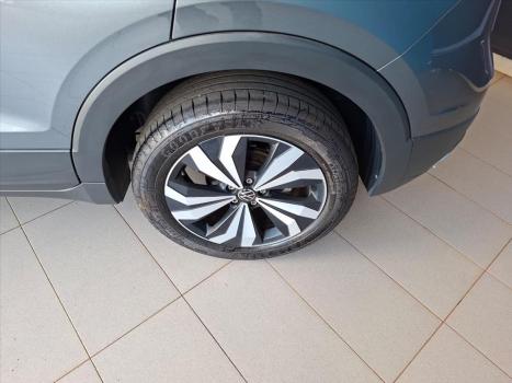 VOLKSWAGEN T-Cross 1.4 4P 250 TSI FLEX HIGHLINE AUTOM�TICO, Foto 9