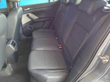 VOLKSWAGEN T-Cross 1.4 4P 250 TSI FLEX HIGHLINE AUTOM�TICO, Foto 16