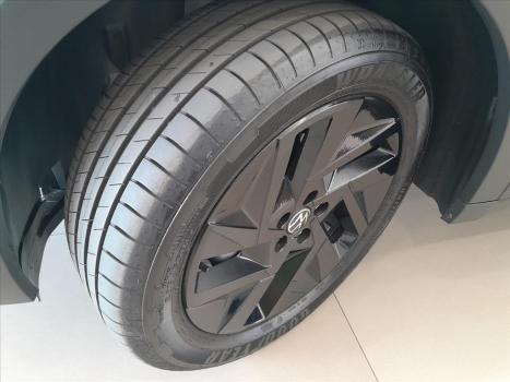 VOLKSWAGEN T-Cross 1.4 4P 250 TSI FLEX HIGHLINE AUTOM�TICO, Foto 9