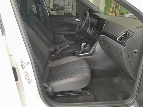 VOLKSWAGEN T-Cross 1.4 4P 250 TSI FLEX HIGHLINE AUTOM�TICO, Foto 10