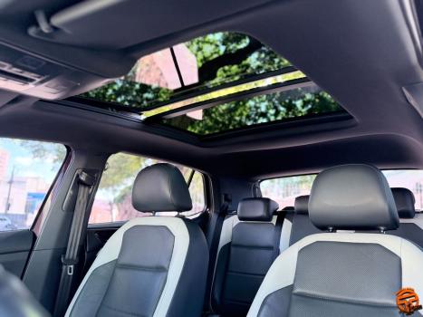 VOLKSWAGEN T-Cross 1.4 4P 250 TSI FLEX HIGHLINE AUTOM�TICO, Foto 9