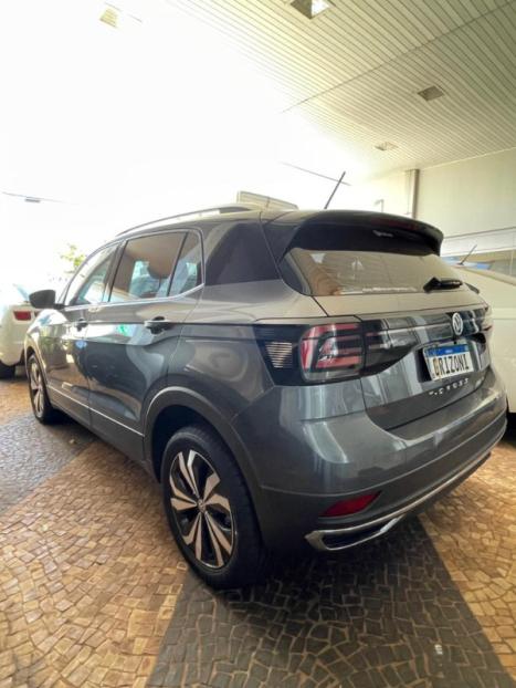 VOLKSWAGEN T-Cross 1.4 4P 250 TSI FLEX HIGHLINE AUTOM�TICO, Foto 4