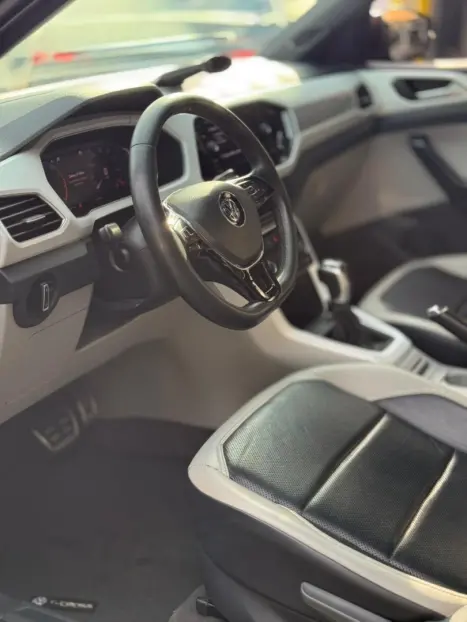 VOLKSWAGEN T-Cross 1.4 4P 250 TSI FLEX HIGHLINE AUTOM�TICO, Foto 10