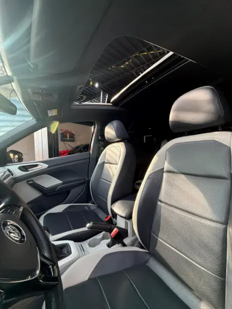 VOLKSWAGEN T-Cross 1.4 4P 250 TSI FLEX HIGHLINE AUTOM�TICO, Foto 11