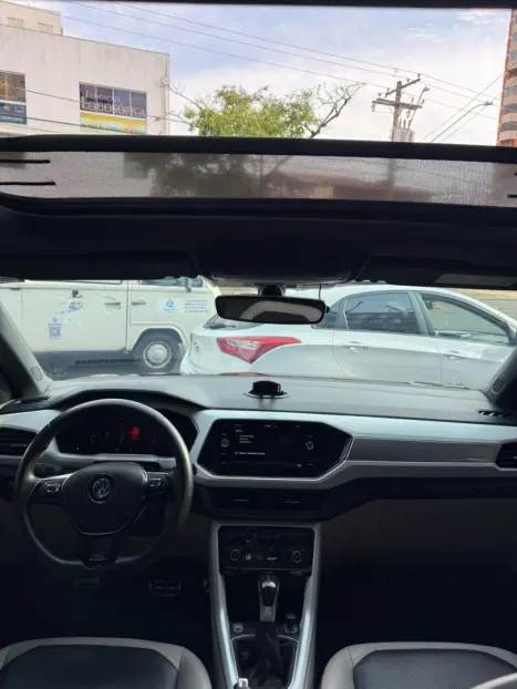 VOLKSWAGEN T-Cross 1.4 4P 250 TSI FLEX HIGHLINE AUTOM�TICO, Foto 15