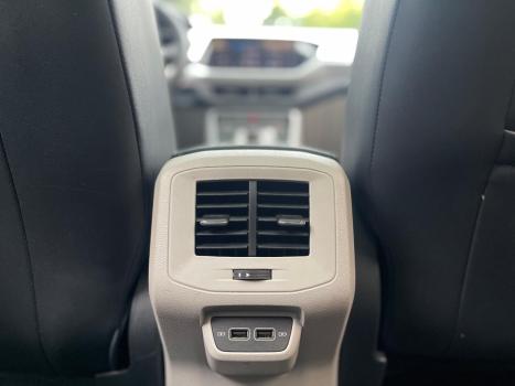 VOLKSWAGEN T-Cross 1.4 4P 250 TSI FLEX HIGHLINE AUTOM�TICO, Foto 12