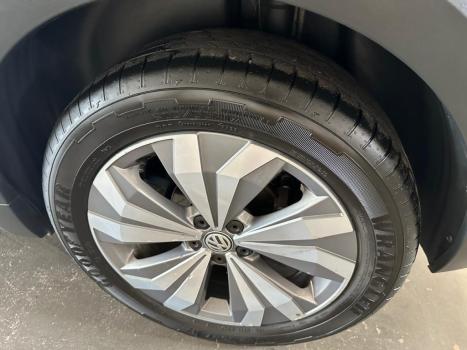 VOLKSWAGEN T-Cross 1.4 4P 250 TSI FLEX HIGHLINE AUTOM�TICO, Foto 12