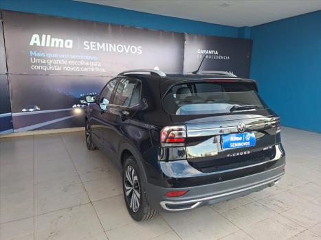 VOLKSWAGEN T-Cross 1.4 4P 250 TSI FLEX HIGHLINE AUTOM�TICO, Foto 6