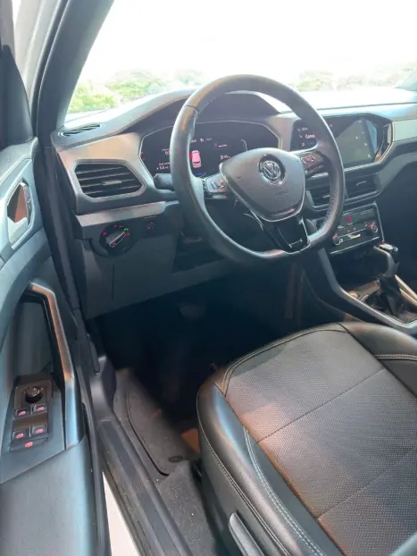 VOLKSWAGEN T-Cross 1.0 4P 200 TSI FLEX COMFORTLINE AUTOM�TICO, Foto 16