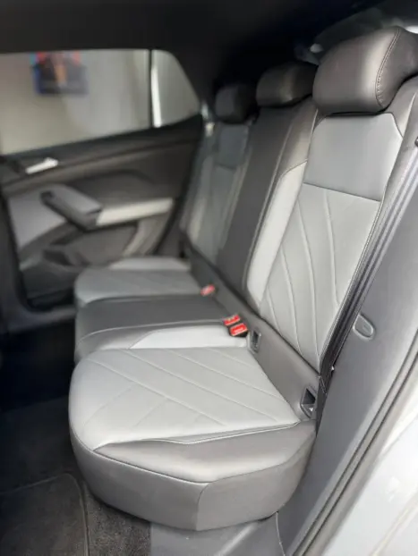 VOLKSWAGEN T-Cross 1.0 4P 200 TSI FLEX COMFORTLINE AUTOM�TICO, Foto 3