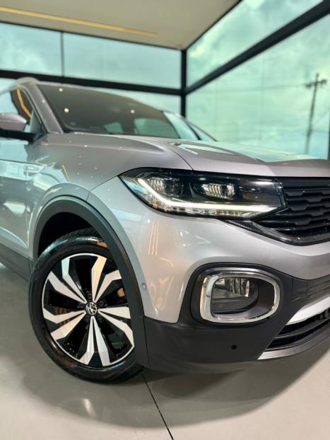 VOLKSWAGEN T-Cross 1.4 4P 250 TSI FLEX HIGHLINE AUTOM�TICO, Foto 3