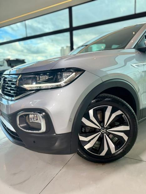VOLKSWAGEN T-Cross 1.4 4P 250 TSI FLEX HIGHLINE AUTOM�TICO, Foto 5