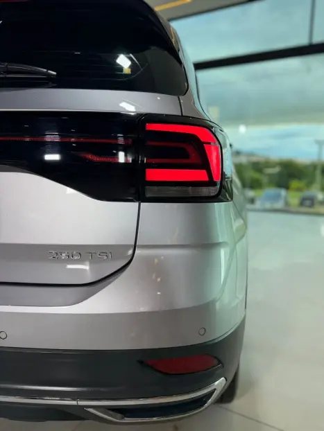 VOLKSWAGEN T-Cross 1.4 4P 250 TSI FLEX HIGHLINE AUTOM�TICO, Foto 6