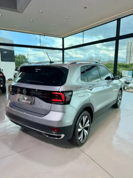 VOLKSWAGEN T-Cross 1.4 4P 250 TSI FLEX HIGHLINE AUTOM�TICO, Foto 7