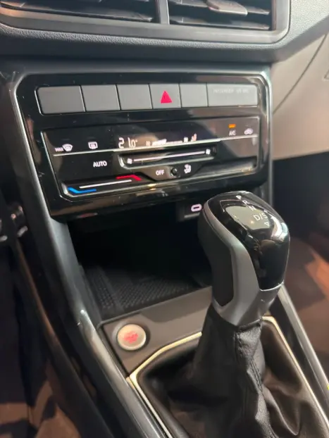 VOLKSWAGEN T-Cross 1.4 4P 250 TSI FLEX HIGHLINE AUTOM�TICO, Foto 18