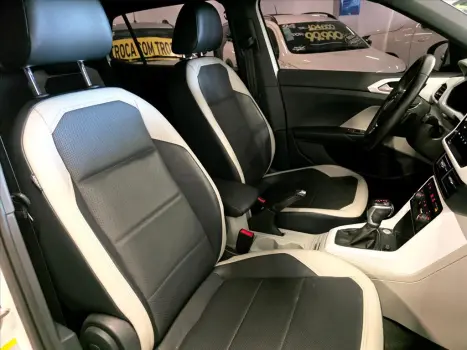 VOLKSWAGEN T-Cross 1.4 4P 250 TSI FLEX HIGHLINE AUTOM�TICO, Foto 10