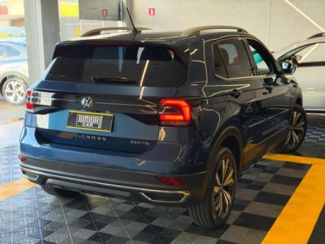 VOLKSWAGEN T-Cross 1.4 4P 250 TSI FLEX HIGHLINE AUTOM�TICO, Foto 7