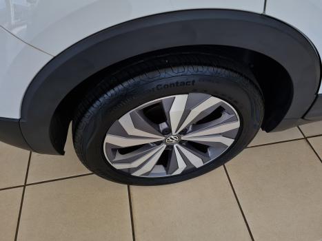 VOLKSWAGEN T-Cross 1.4 4P 250 TSI FLEX HIGHLINE AUTOM�TICO, Foto 11