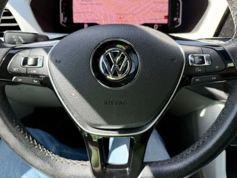 VOLKSWAGEN T-Cross 1.4 4P 250 TSI FLEX HIGHLINE AUTOM�TICO, Foto 19