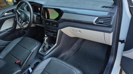 VOLKSWAGEN T-Cross 1.4 4P 250 TSI FLEX HIGHLINE AUTOM�TICO, Foto 8