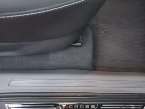 VOLKSWAGEN T-Cross 1.0 4P 200 TSI FLEX ADVANCE AUTOM�TICO, Foto 17